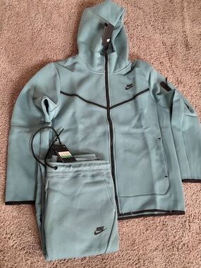 Nike Sage Green Full-Zip Hoodie & Joggers Set